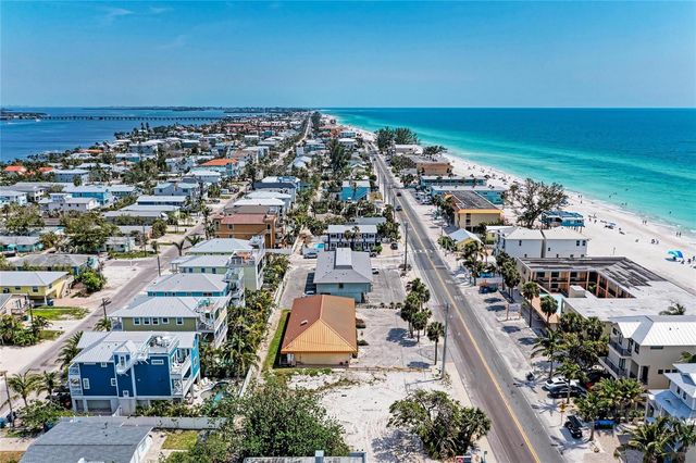 101 25TH STREET N 3, Bradenton Beach, FL 34217