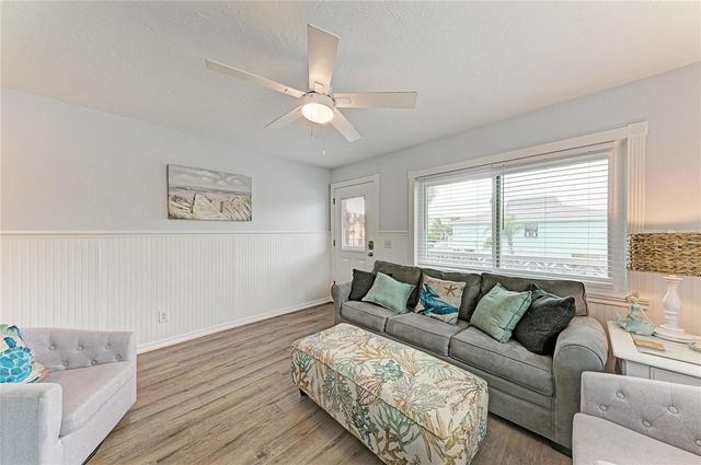 101 25TH STREET N 3, Bradenton Beach, FL 34217