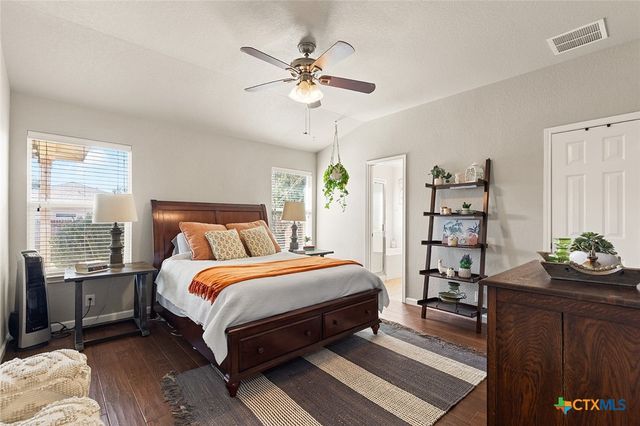 2126 Wiltshire Dr, New Braunfels, TX 78130
