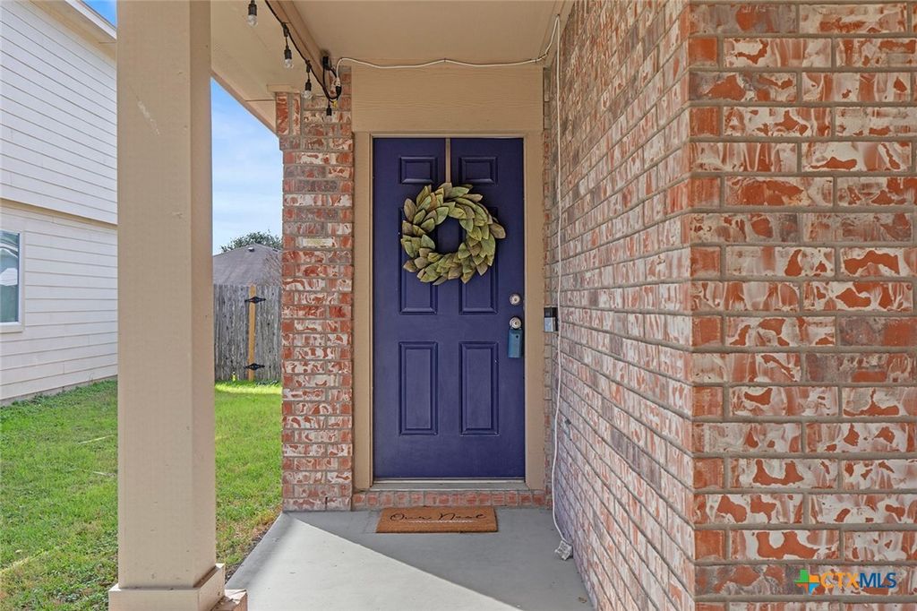 2126 Wiltshire Dr, New Braunfels, TX 78130