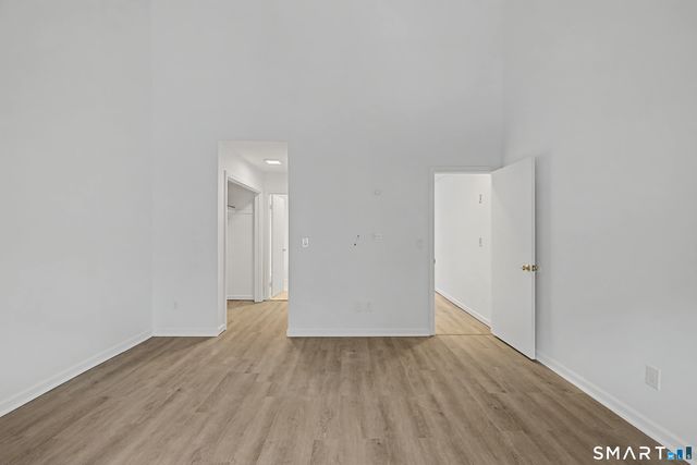 49 Deer Run 49, Bethel, CT 06801