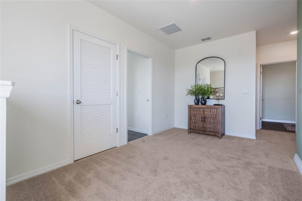 Image 15 of property listing at 4601 BARBERRY AVENUE, Lakeland, FL 33811