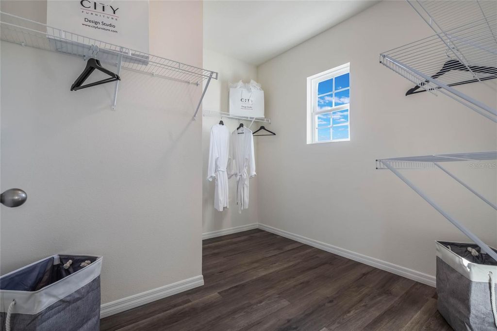 Image 23 of property listing at 4601 BARBERRY AVENUE, Lakeland, FL 33811