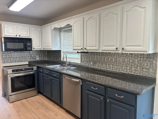 135 Suffolk Drive, Madison, AL 35757