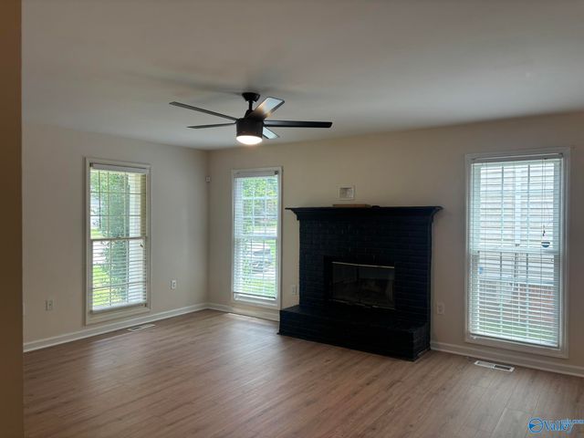135 Suffolk Drive, Madison, AL 35757