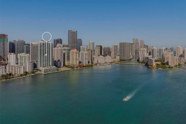 1331 Brickell Bay Dr 2807, Miami, FL 33131