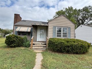 420 Bowman Avenue, East Alton, IL 62024