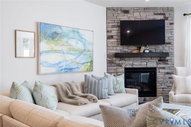 9347 Citrine Run, Richmond, VA 23238