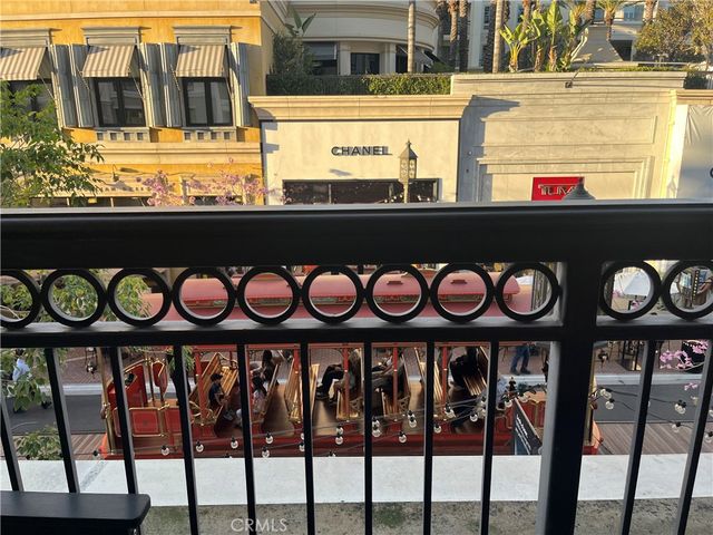 205 Caruso, Glendale, CA 91210