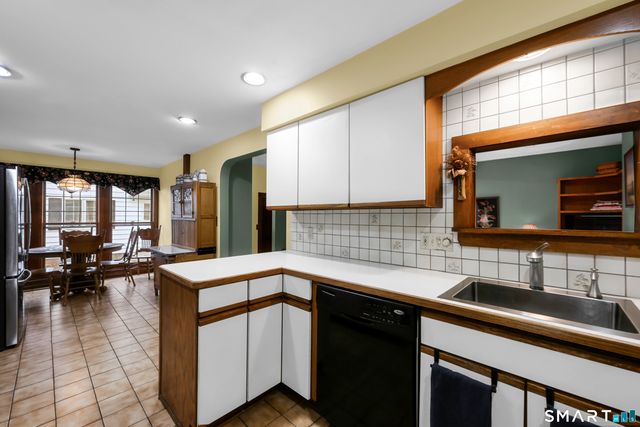 40 Filbert Street, Hamden, CT 06517
