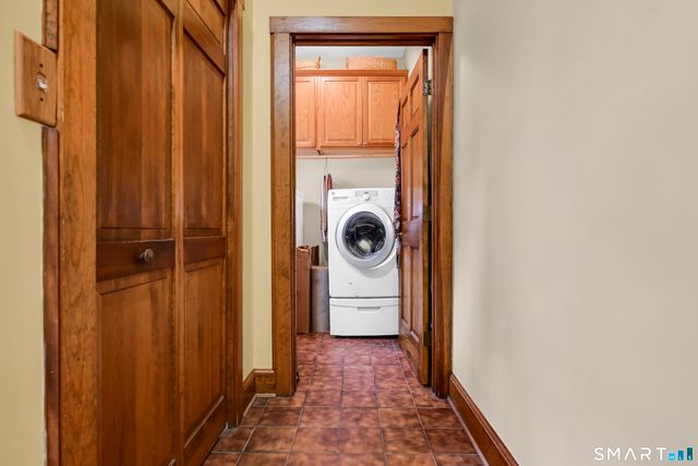 40 Filbert Street, Hamden, CT 06517