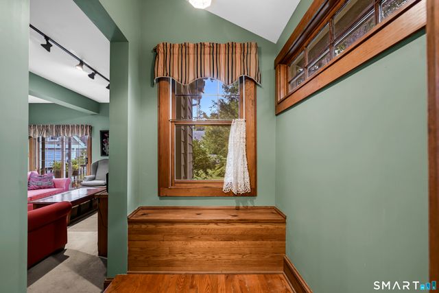 40 Filbert Street, Hamden, CT 06517