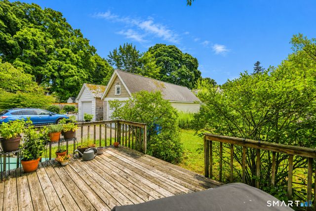 40 Filbert Street, Hamden, CT 06517