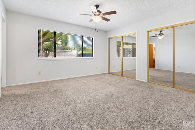 3100 Woodstown Street, Bakersfield, CA 93312