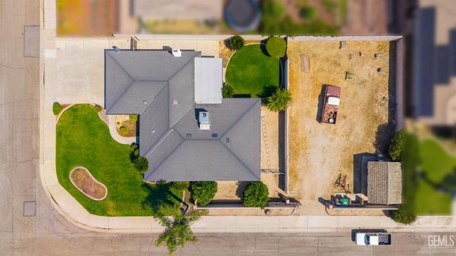 3100 Woodstown Street, Bakersfield, CA 93312