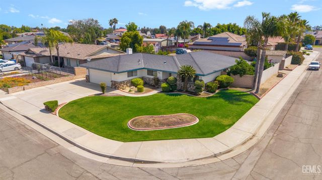3100 Woodstown Street, Bakersfield, CA 93312