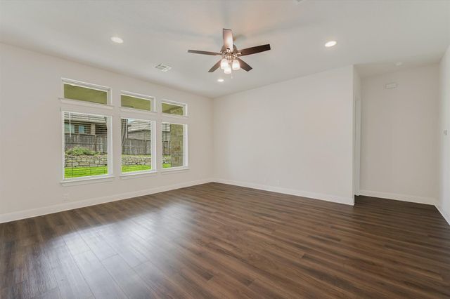 230 Sigel Ave, New Braunfels, TX 78132