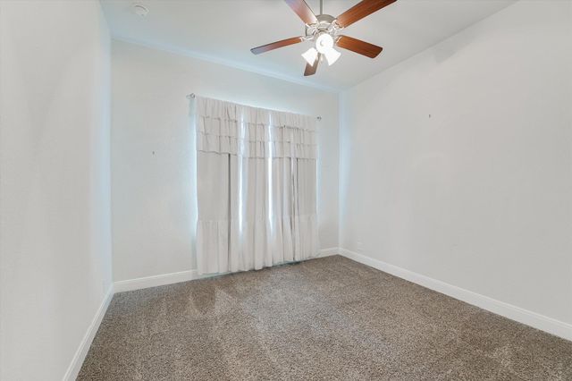 230 Sigel Ave, New Braunfels, TX 78132