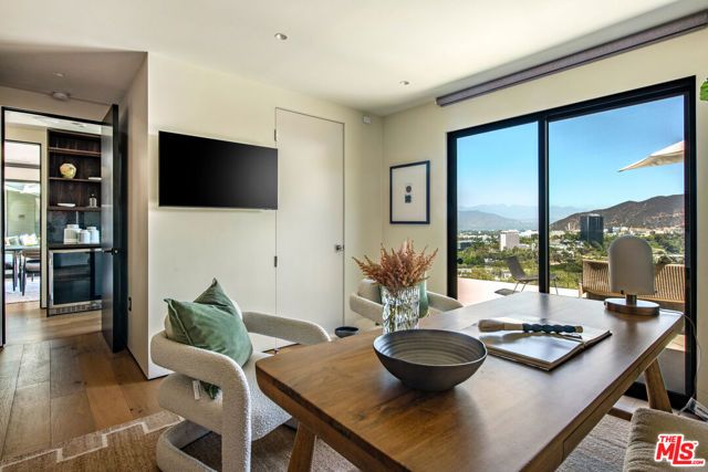 3526 Wrightwood Court, Studio City (los Angeles), CA 91604