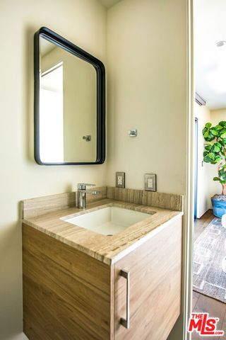 3526 Wrightwood Court, Studio City (los Angeles), CA 91604