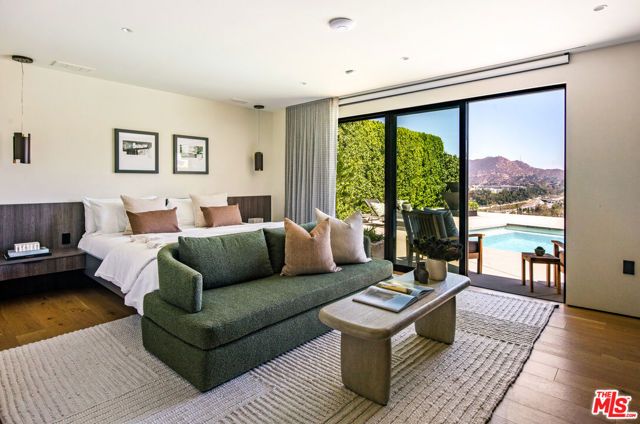 3526 Wrightwood Court, Studio City (los Angeles), CA 91604