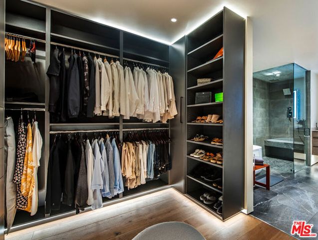 3526 Wrightwood Court, Studio City (los Angeles), CA 91604