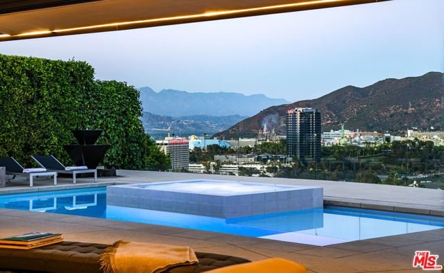3526 Wrightwood Court, Studio City (los Angeles), CA 91604