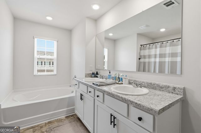 375 Starbuck Parkway, Pendergrass, GA 30567