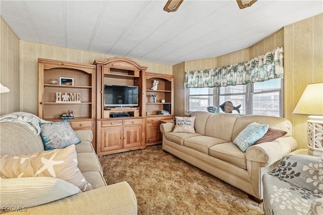 3310 Rainbow LN, North Fort Myers, FL 33903