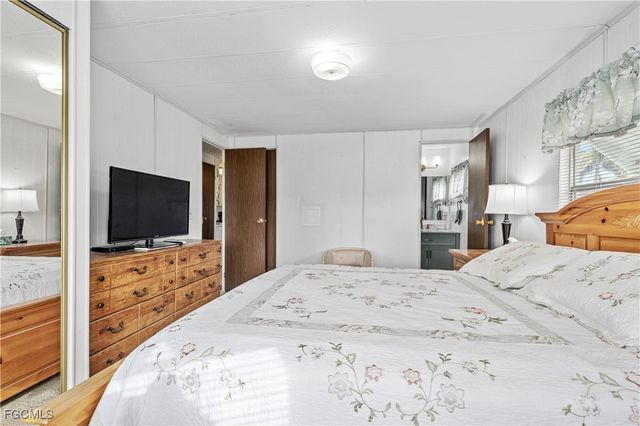 3310 Rainbow LN, North Fort Myers, FL 33903