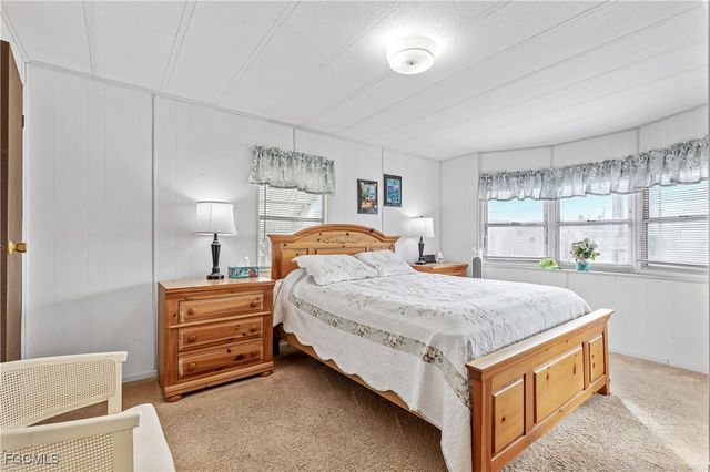 3310 Rainbow LN, North Fort Myers, FL 33903