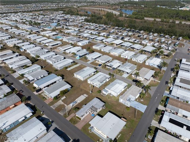 3310 Rainbow LN, North Fort Myers, FL 33903