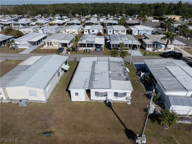 3310 Rainbow LN, North Fort Myers, FL 33903