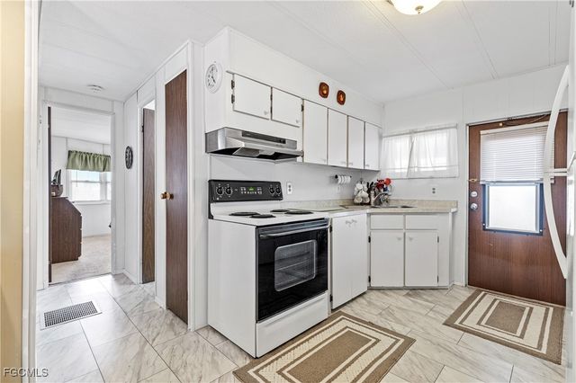 3310 Rainbow LN, North Fort Myers, FL 33903