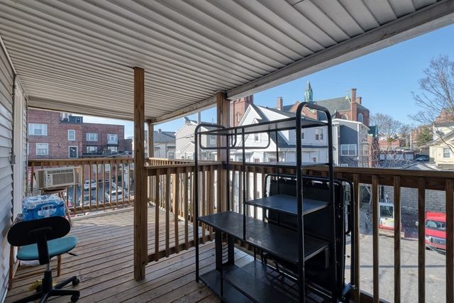 20 Cottage St 3R, Everett, MA 02149