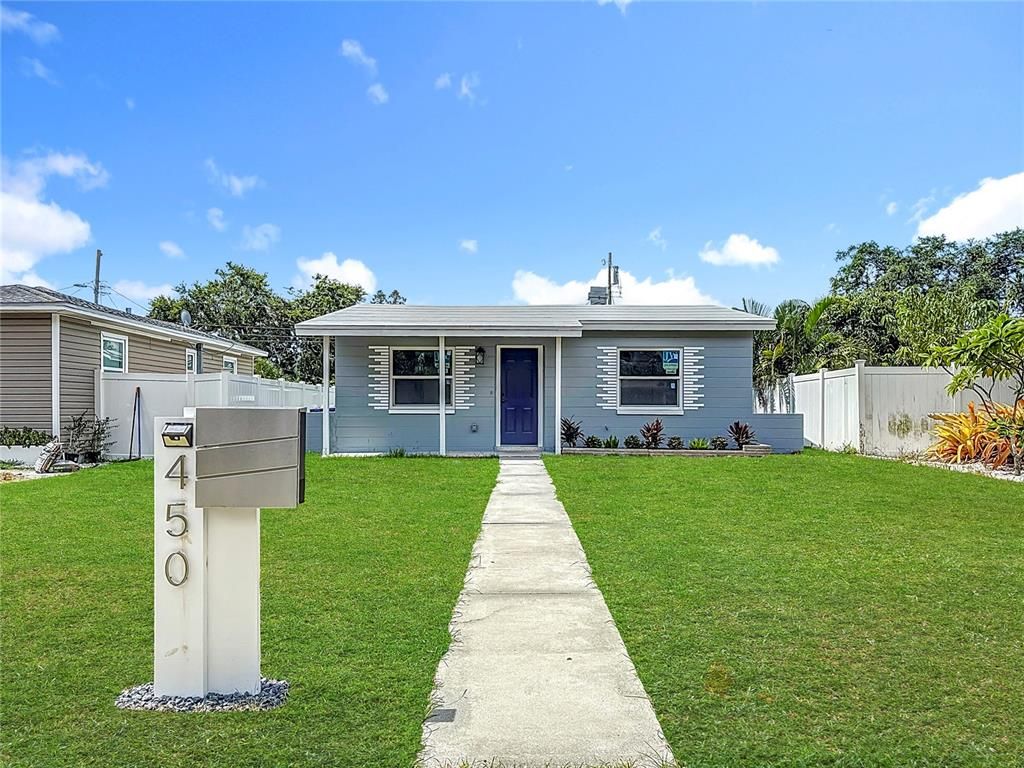 450 61ST AVENUE S, St Petersburg, FL 33705