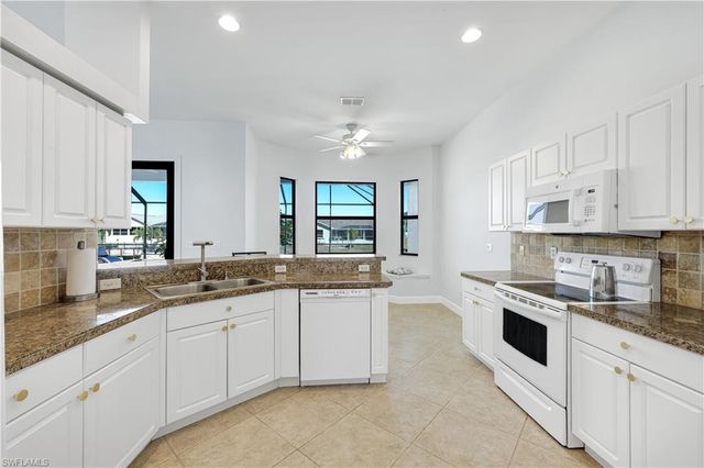 1417 SW 28th TER, Cape Coral, FL 33914