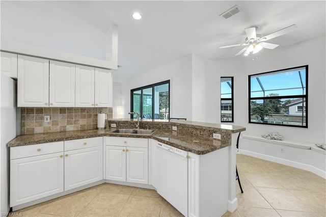 1417 SW 28th TER, Cape Coral, FL 33914