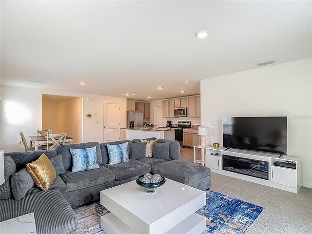 7530 BROAD POINTE DRIVE, Zephyrhills, FL 33540