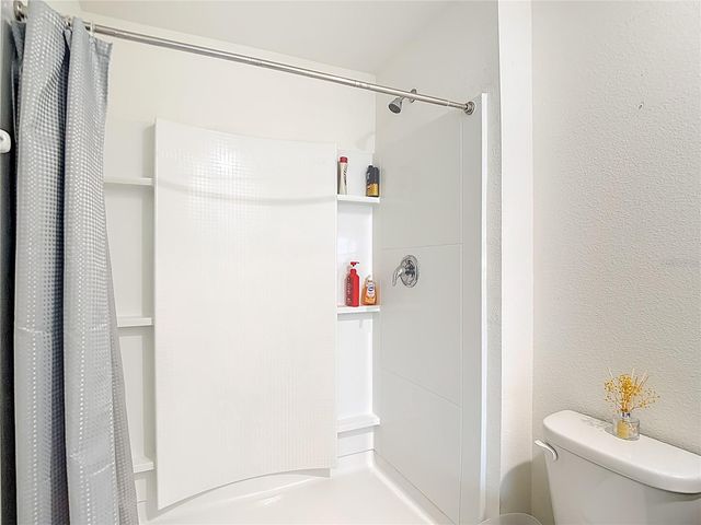 7530 BROAD POINTE DRIVE, Zephyrhills, FL 33540