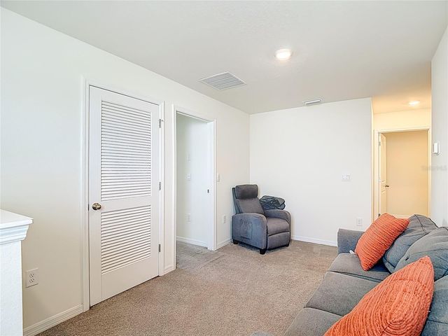 7530 BROAD POINTE DRIVE, Zephyrhills, FL 33540