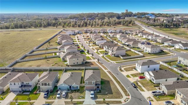 7530 BROAD POINTE DRIVE, Zephyrhills, FL 33540