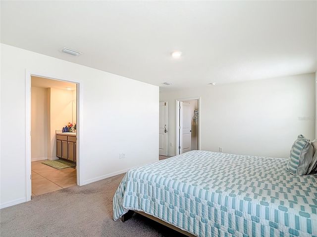 7530 BROAD POINTE DRIVE, Zephyrhills, FL 33540