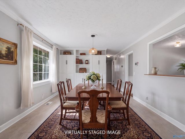 2614 Vinyard Street NE, Huntsville, AL 35811