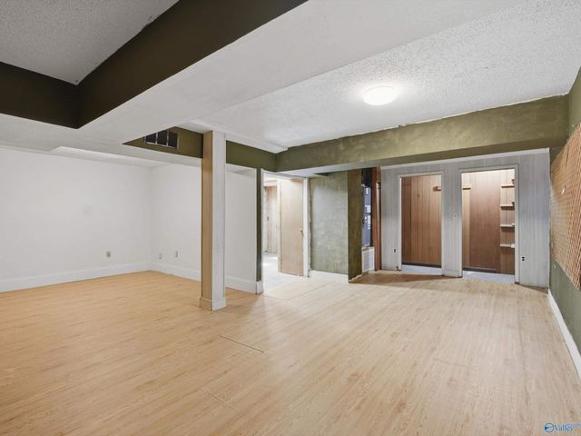 2614 Vinyard Street NE, Huntsville, AL 35811