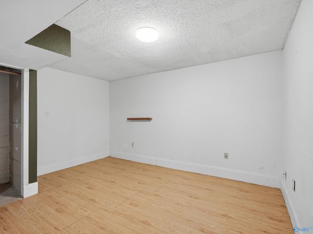 2614 Vinyard Street NE, Huntsville, AL 35811