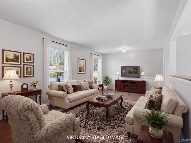 2614 Vinyard Street NE, Huntsville, AL 35811