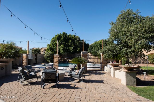 27268 N 86TH Drive, Peoria, AZ 85383