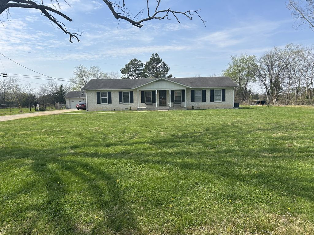 5750 Lytle Creek Rd, Murfreesboro, TN 37127