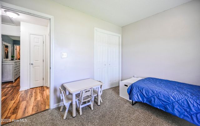 405 Bret Court, Jacksonville, NC 28540